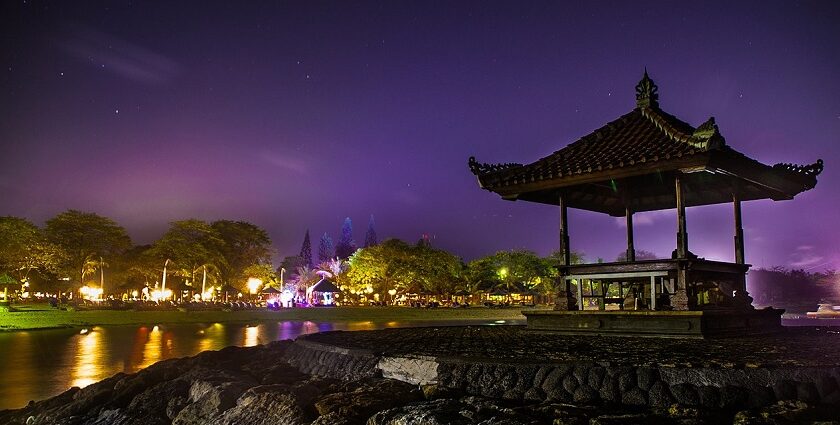 You can celebrate new year in Bali at beautiful beaches with the best ambience.