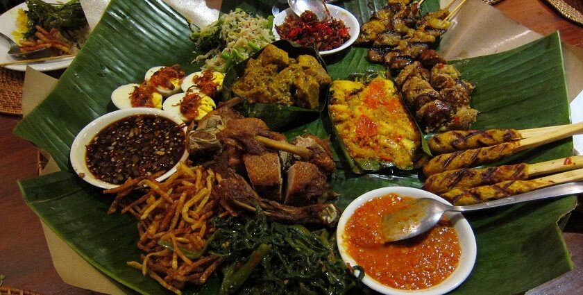 A picture of traditional Balinese food served on a Banana leaf