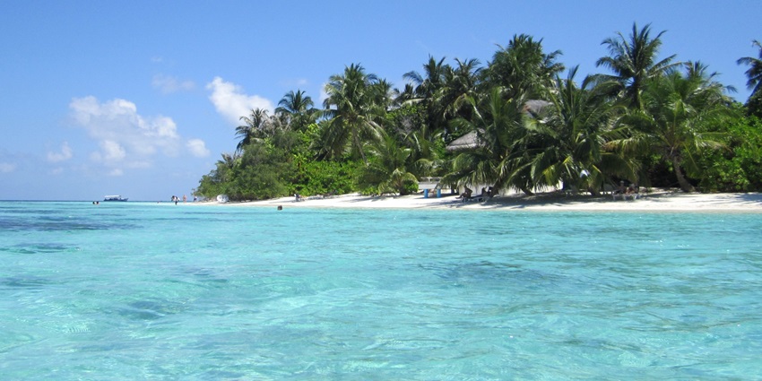 Bandos, located in North Male Atoll, is one of the best islands in Maldives for honeymoon.