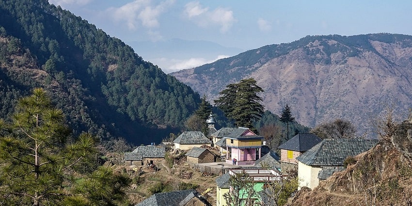 Barot temple, the temple of Dev Pashakot, is a must-visit among places to visit in Barot Valley.