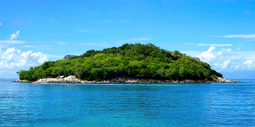 Basavaraj Durga Island is located just a few kilometres away from the attraction.