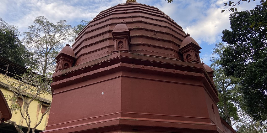 Basistha Temple area renders one of the best places for paragliding in Guwahati with a picturesque backdrop.