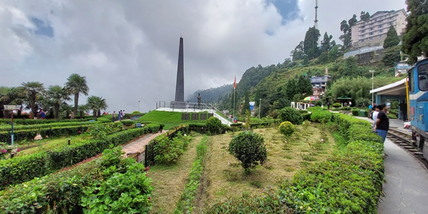 beautiful tourist attraction near the Ghoom Monastery