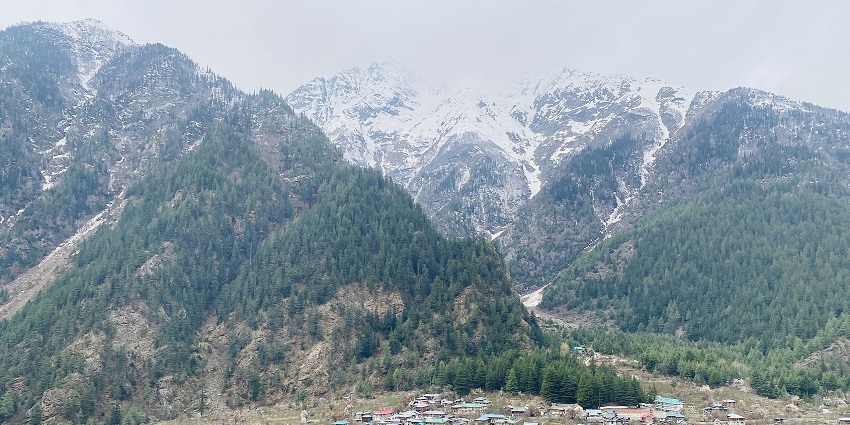 Image of Batseri Village View while descending village from Sangla- one of the tourist places in Chitkul road
