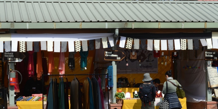 Shop for Hanicraft in the Dastkar nature bazaar in Mehrauli market area, Delhi