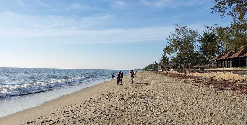 A beautiful beach near Ernakulam during day time