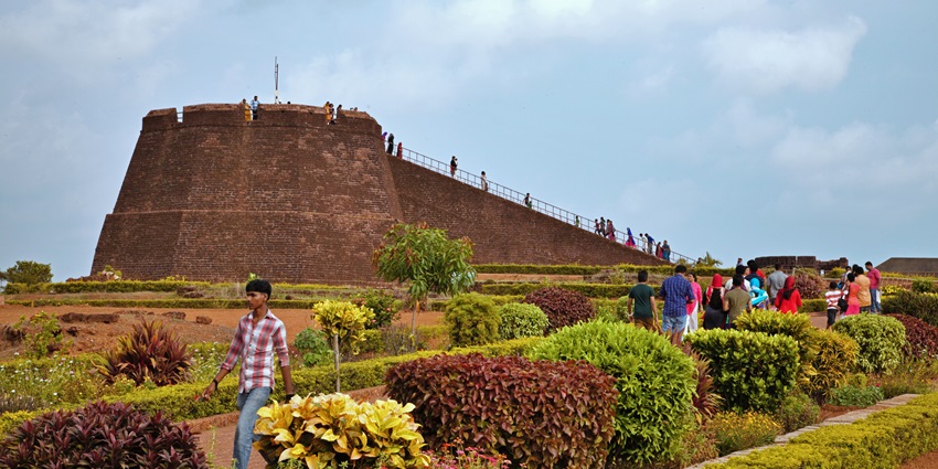 A breathtaking view of the stunning architecture of the famous Bekal Fort in Kerala