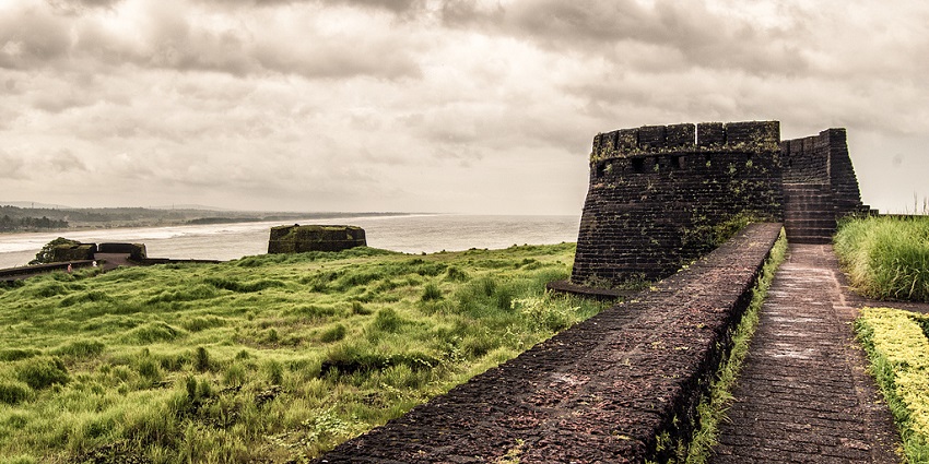 This fort is unique due to its location, at the intersection of land and sea offering scenic sights