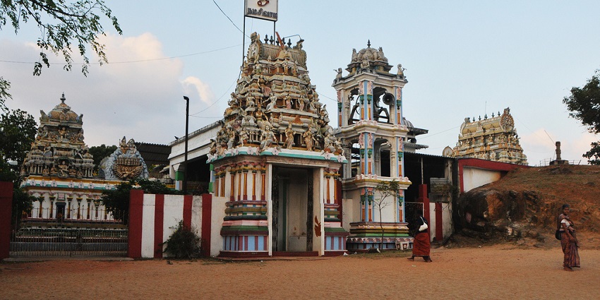 Explore the natural wonders of Sri Lanka on your trip to the sacred Koneswaram Temple.
