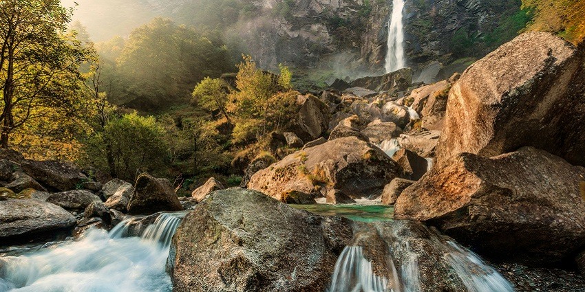 The best time to visit Himachal Pradesh to explore this beauty is from April to November.
