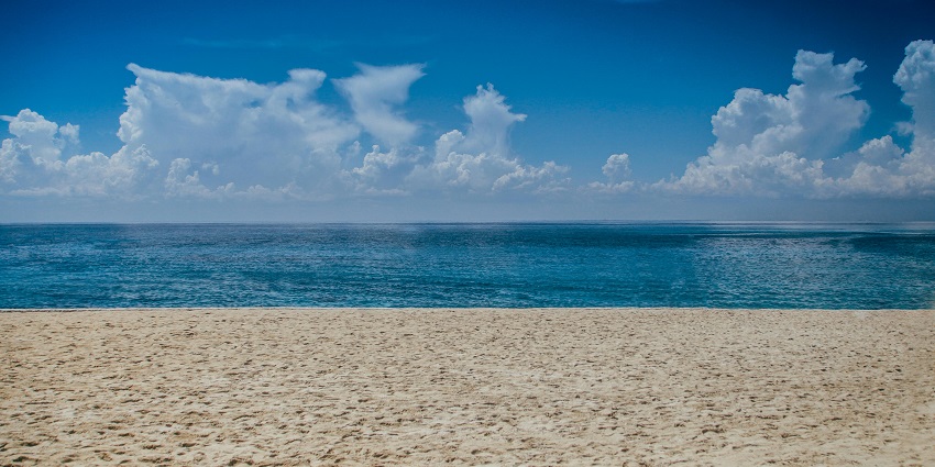 Visitors must plan their trip according to the season considering the best time to visit.