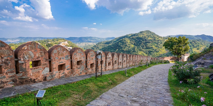 A view of the Bhalukpong Fort, one of the top gems to visit near Bhalukpong picnic place.