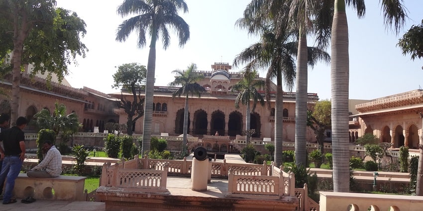 Bharatpur museum is present in Bharatpur, one of the best places to visit near Delhi in October.