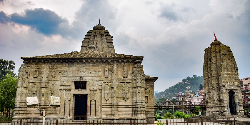 Bhootnath Temple, one of the temples in Mandi, is an ancient shrine with a rich heritage.