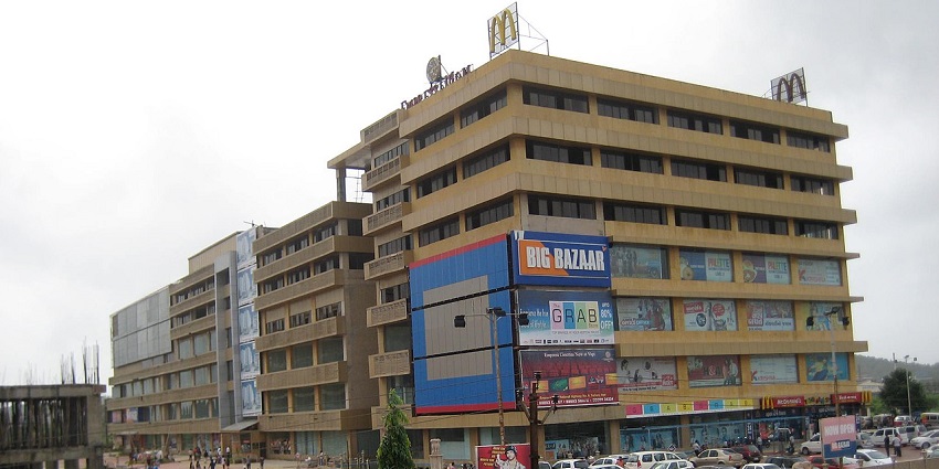 Big Bazaar Daman is the best place for shopping in Daman for tourists and locals alike.
