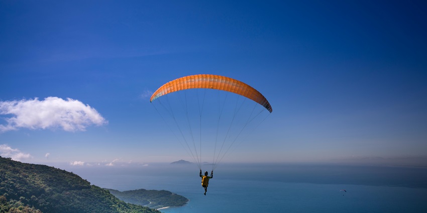 Bir Billing, popularly known as the paragliding capital of India, offers stunning views.