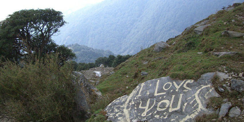 Bir-Billing a famous spot for the paragliding in the hills of Himachal Pradesh