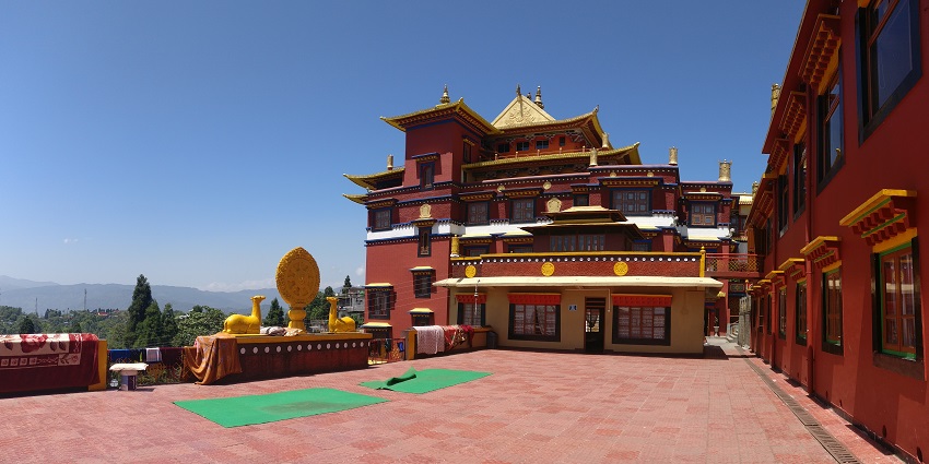 Offer prayers at the Bokar monastery, one of the serene monasteries of Mirik town.