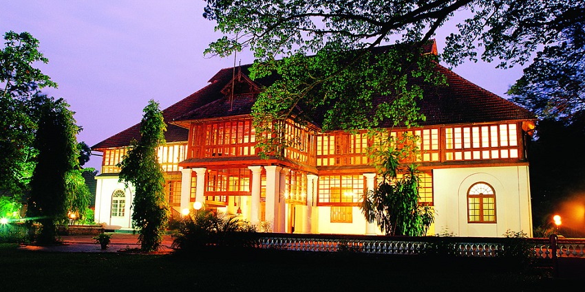 Bolgatty Palace is the central highlight of Grand Hyatt Kochi, Bolgatty.