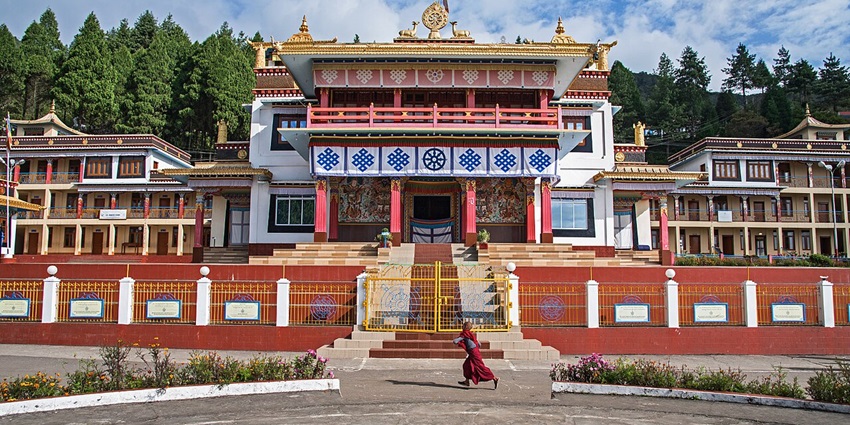 Bomdila Monastery also known as Gentse Gaden Rabgyel Lling monastery, Bombdila monastery was built in 1965