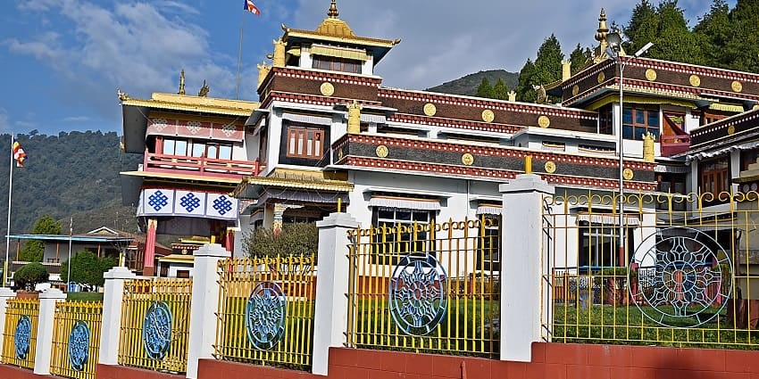 Bomdila is one of the most cultural and spiritual picnic places in Arunachal paradesh