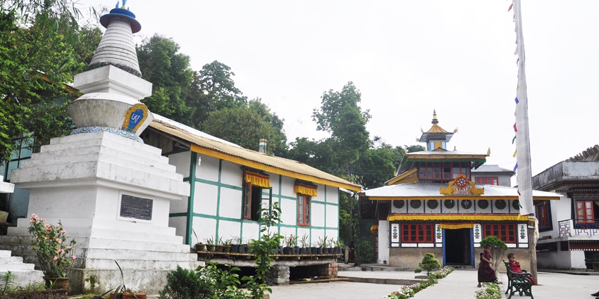 Bon monastery, with Indian and Tibetan designs, is one among the best monasteries in Gangtok.