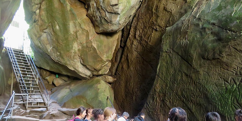 Muniyara caves is one of the oldest tourist attractions in Kerala embodying its rich culture