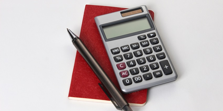 It is recommended to calculate the average cost in advance to manage your expenses.