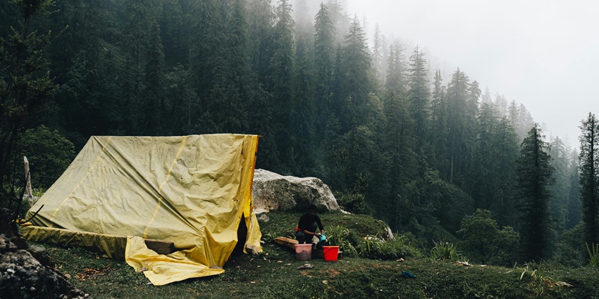 If you enjoy spending a day amidst nature, then campaign is the best thing to do.