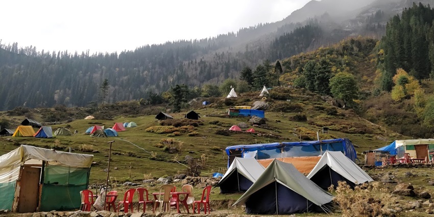 Senchal trek is one of the most secluded treks in Darjeeling, ideal for nature lovers