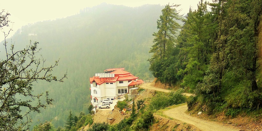 Chail is one of the most outstanding places to visit near Shimla for all travellers.