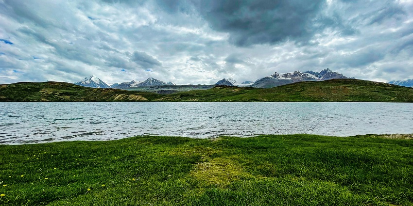 Chandra Tal is one of the most breathtaking places to visit in Keylong for travellers.