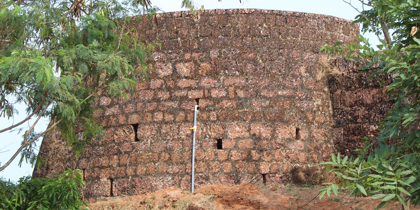 Chandragiri Fort is a historic site beside the Bekal Fort in the region of Kasaragod.