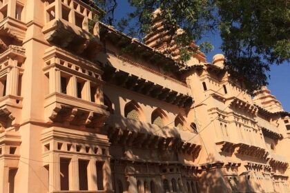 Chandragiri Fort is one of the scenic forts in Andhra Pradesh that have a majestic structure