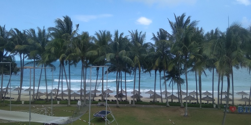 Changi Beach Club has many activities for both adults and children to flee time.