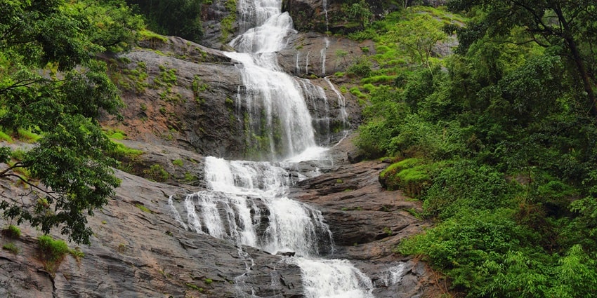 Enjoy the mesmerising views of Cheeyappara Waterfalls near Devikulam Waterfalls, Munnar.