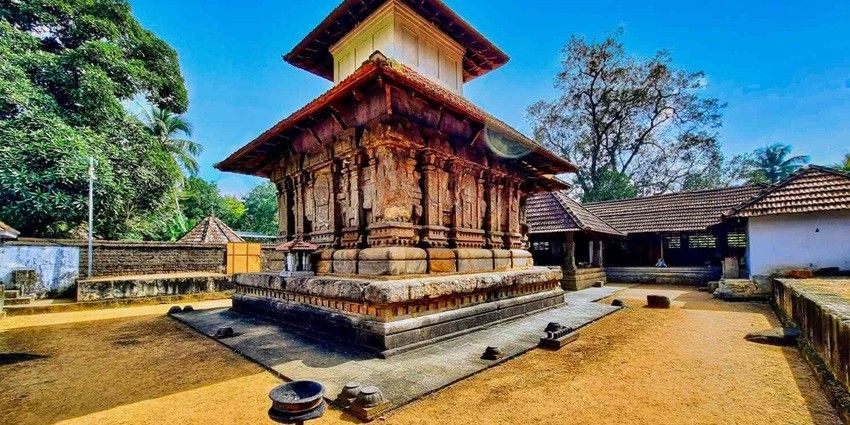 Visit Cherubalamandham Sree Siva Temple, one of oldest Shiva temples in Trivandrum.