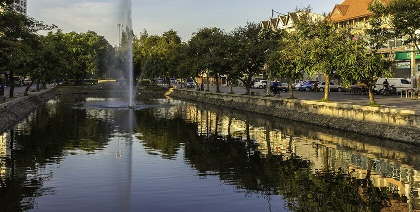 A beautiful view of Chiang Mai Moat, one of the tourist attractions in Thailand.