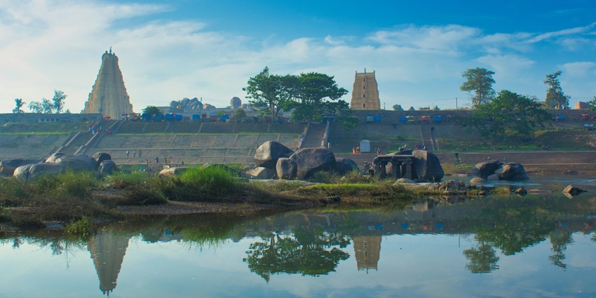 Chinakkathoor Bhagvathy temple is one of the most religious sites for everyone to explore.