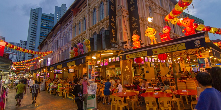 Chinatown houses cultural markets, temples, and a variety of eateries with a wholesome diverse atmosphere.
