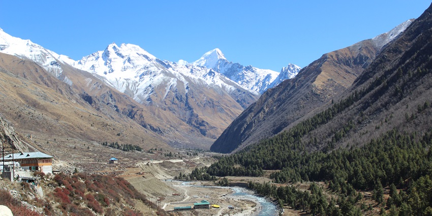 Image of Chitkul the last inhabited village near the Indo-China border in Himachal Pradesh
