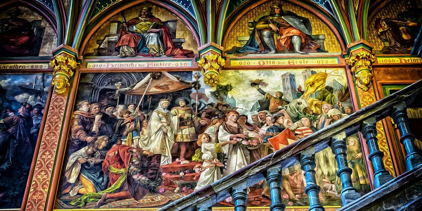 A picture of one of the most famous and significant art galleries in Guwahati with beautiful paintings and artefacts