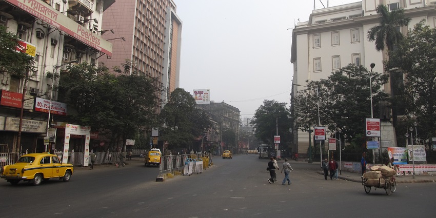 Shop for souvenirs, and explore restaurants and historical sites at Chowringhee Square.