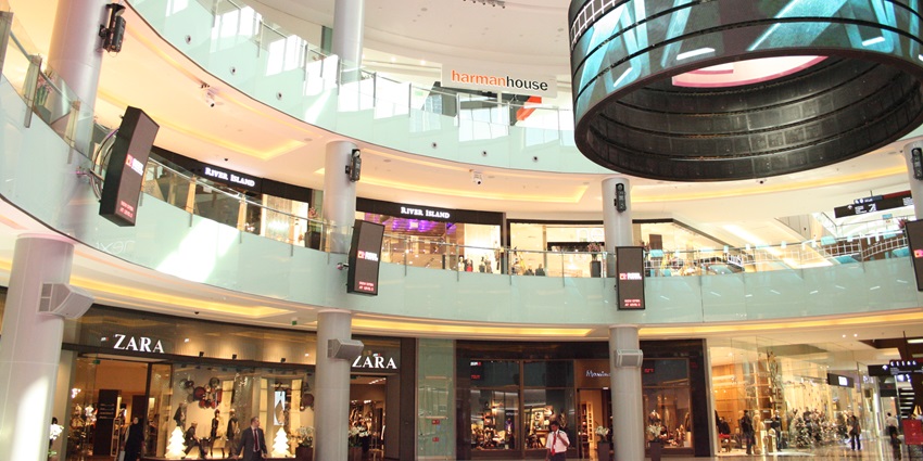 Scenic picture of the one-air City Walk Mall— Stroll free, Buy premium and Quality