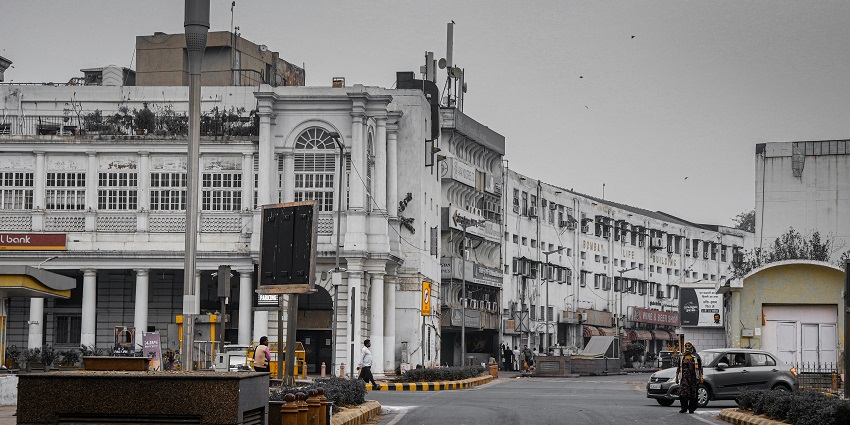 Image of a part of Connaught Places in central Delhi - places to visit near indira gandhi international airport