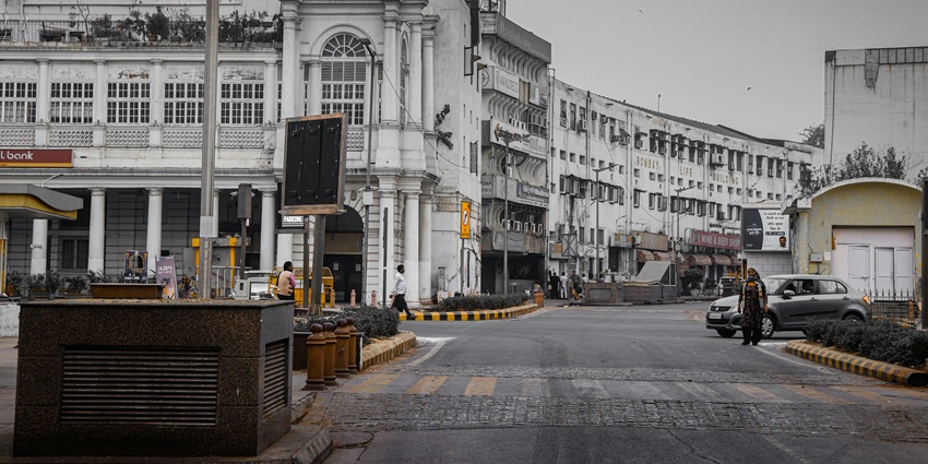 Connaught Place is one of the most amazing places to visit in Delhi at night for all.