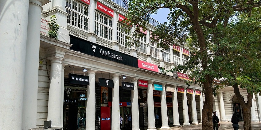Connaught Place is one of the most amazing places to explore for every traveller.