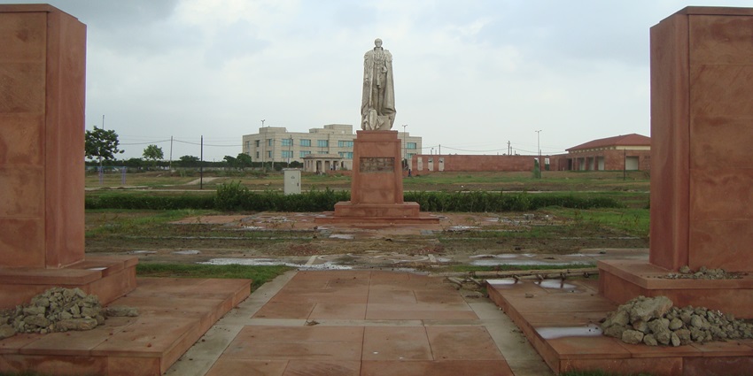 Snapshot of the Coronation Park home to the colonial era statues and historic memories