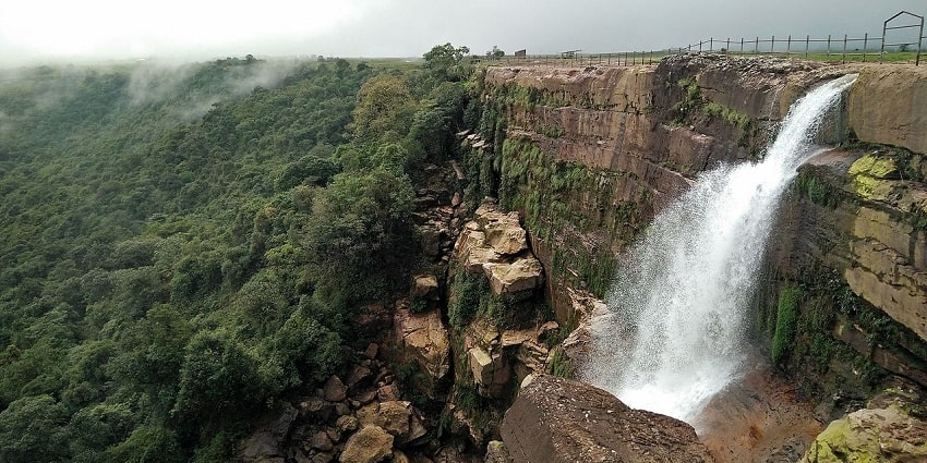 Dainthlen Falls, famous for picnics and tours, are a major tourist attraction.