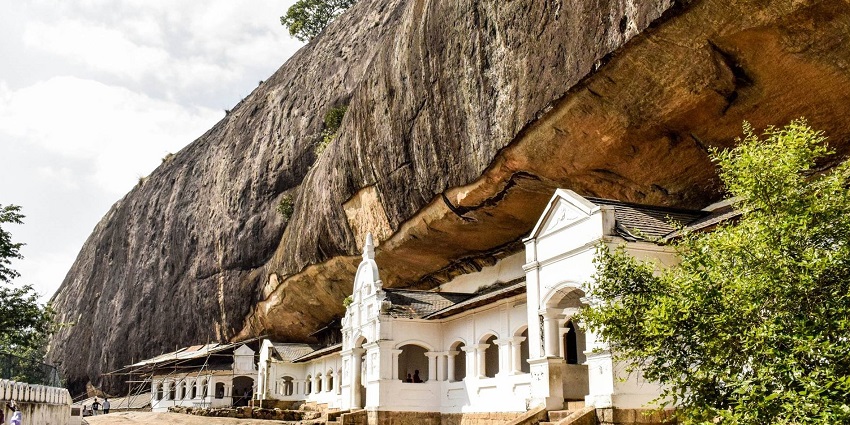 Stunning view of the Dambulla Cave Temple, showcasing intricate Buddha statues.